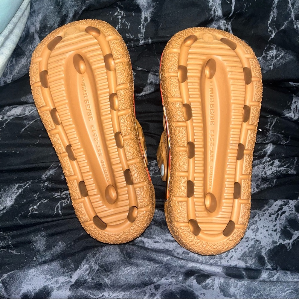 McDonalds hamburger crocs Slip-On platform Clog with cheeseburger Charms w7 m5 - Picture 5 of 8